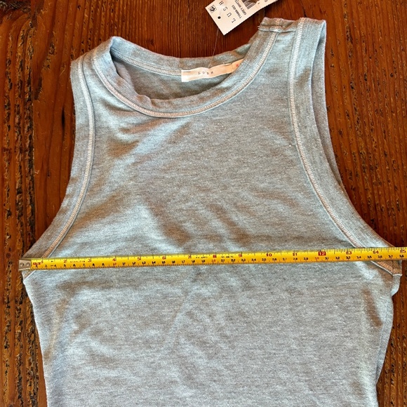 NWT Lush Cropped Tank Top in Grey with White Stitching Size Medium - Picture 6 of 8